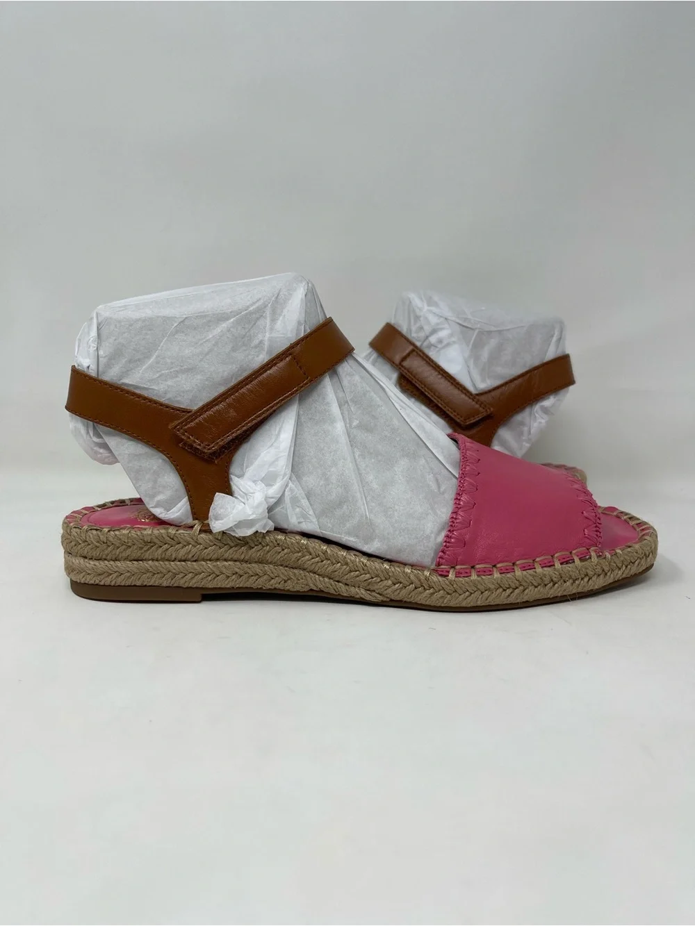 Vince Camuto description new